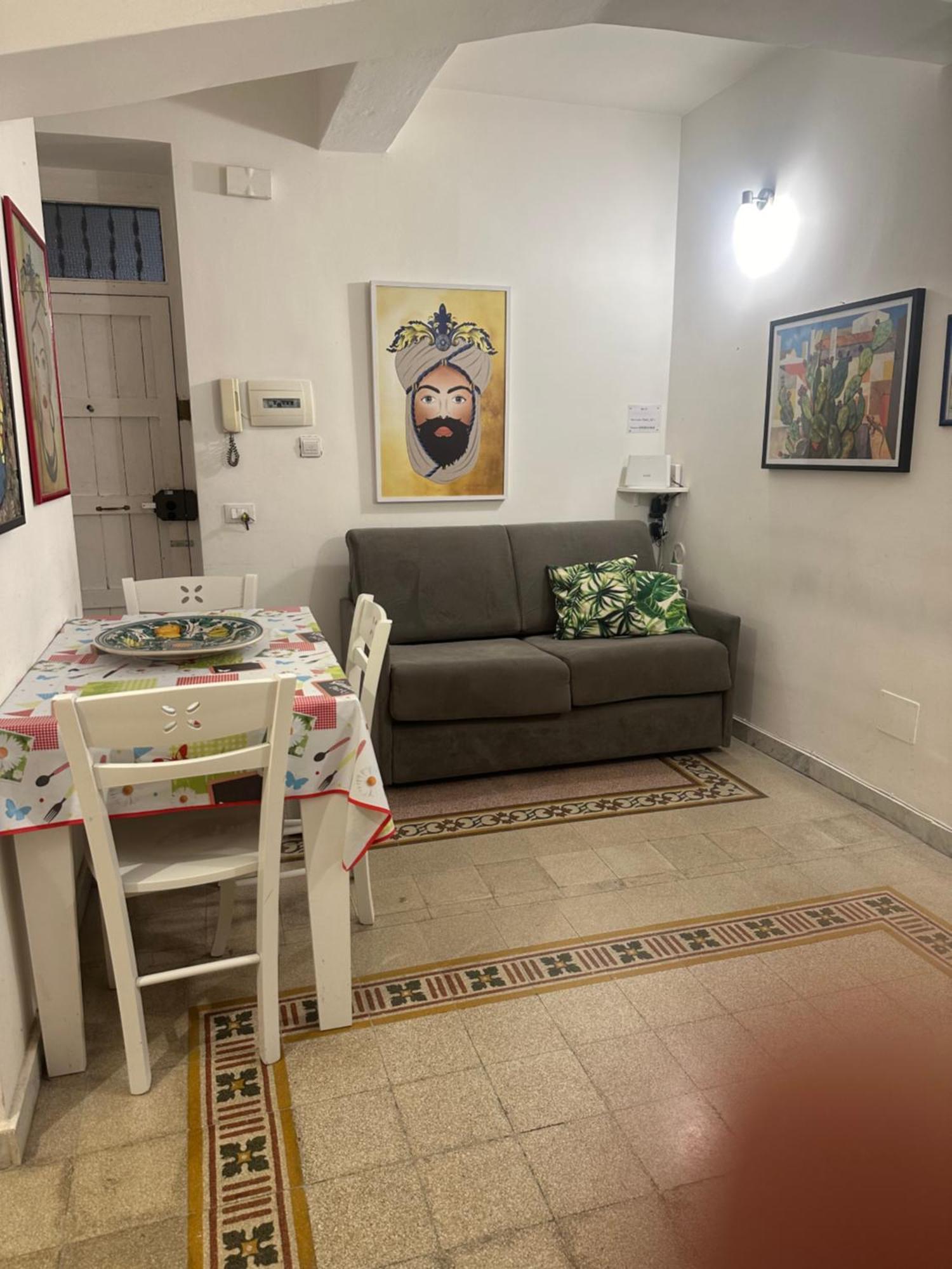 Casa Di Fronte La Cattedrale Apartment Палермо Екстериор снимка